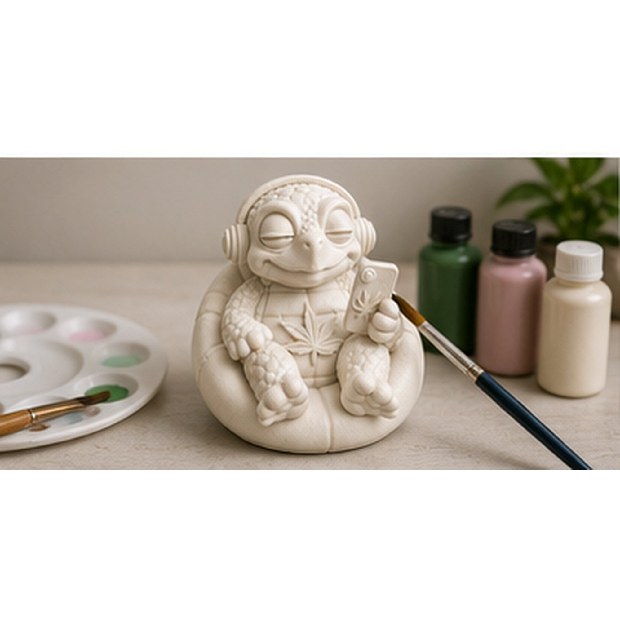 DIY-Szene mit Shellax Nala beim Bemalen mit Acrylfarben als kreative Bastelidee.